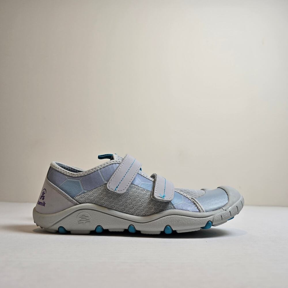NWT Kamik Overpass Sneakers Size 6/EU 38 Youth Gray Teal Shoes